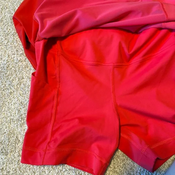 Lululemon Asymmetrical Layered HR Tennis Skirt Size 6 Red/ Pink - Picture 8 of 9